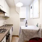 Apartment Guesthost - Live The Charm Of Siena Siena