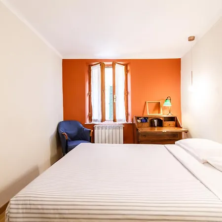Apartment Guesthost - Live The Charm Of Siena